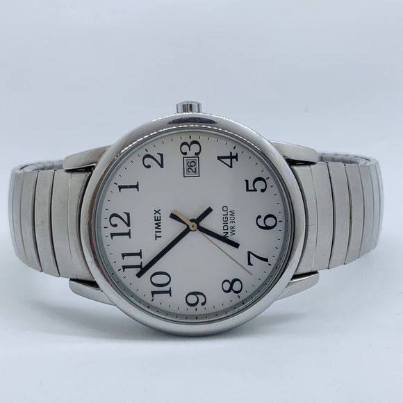 Timex Other - Timex indiglo light up date men 35mm watch 8” new battery